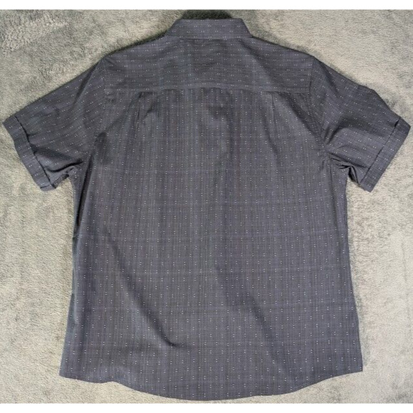 Haggar Short Sleeve Button Down Men’s Shirt Size L Dark Grey Line Design Pattern - Picture 3 of 7